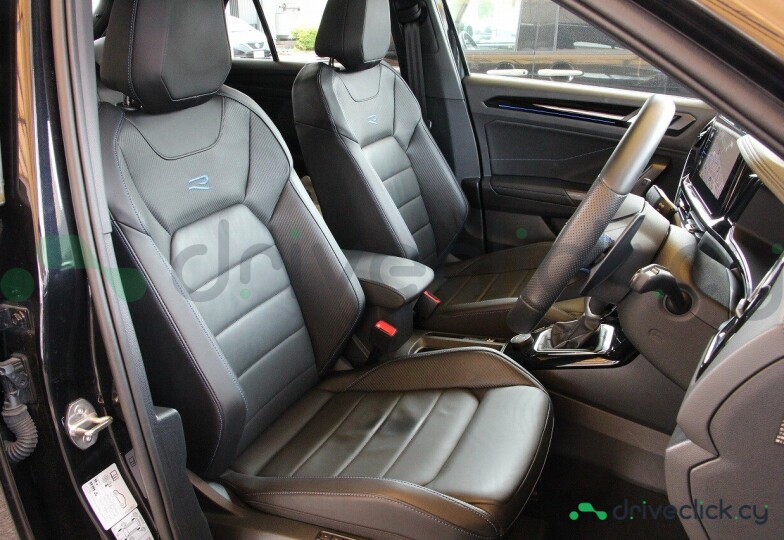 Volkswagen T-Roc Black