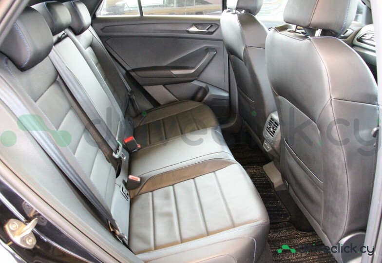 Volkswagen T-Roc Black
