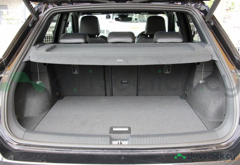 Volkswagen T-Roc Black