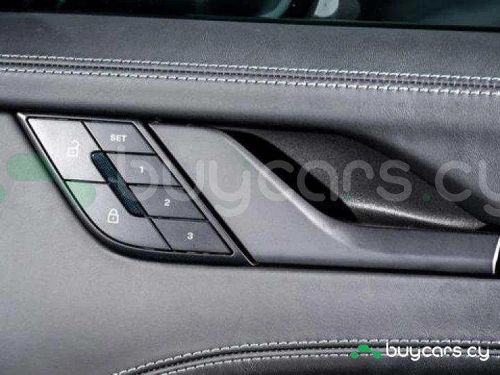 Porsche 911 Белый