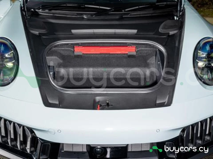 Porsche 911 Белый