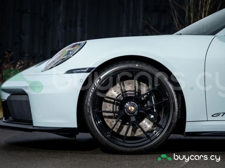 Porsche 911 Белый