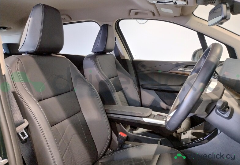BMW 2-Series Active Tourer Green