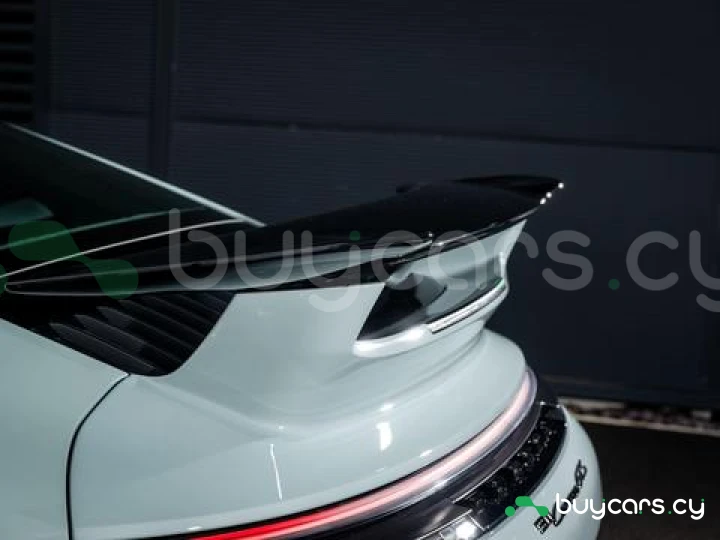 Porsche 911 Белый