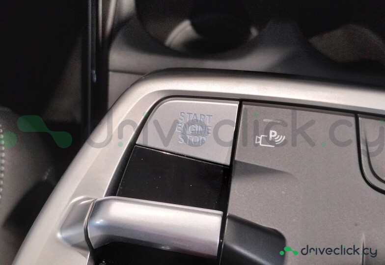 BMW 2-Series Active Tourer Green