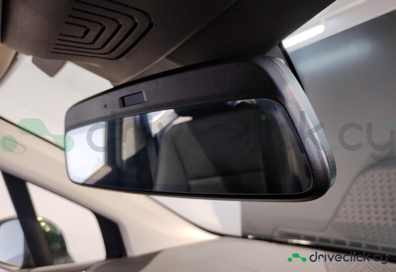 BMW 2-Series Active Tourer Green