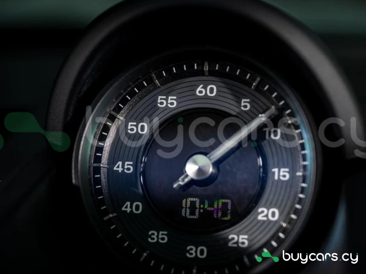 Porsche 911 Белый