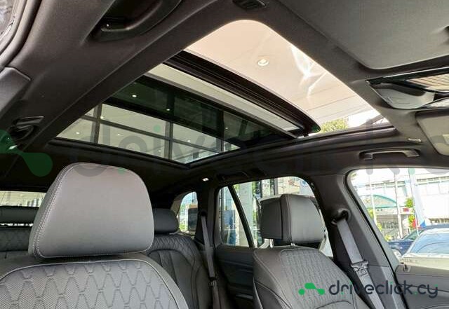 BMW X5 Blue