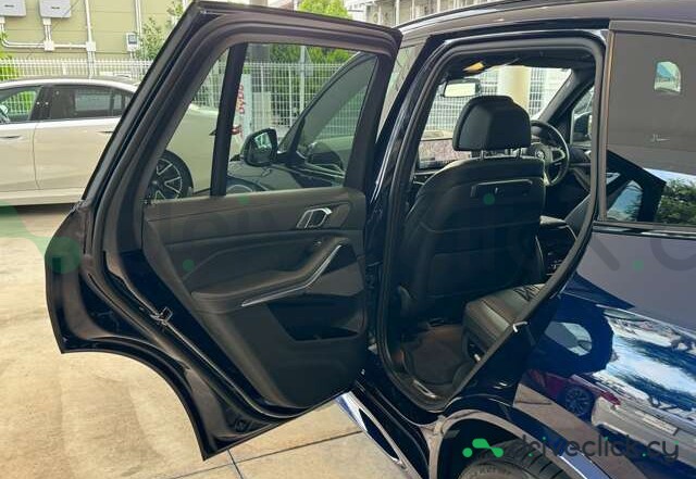 BMW X5 Blue