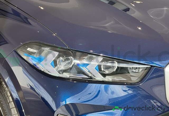 BMW X5 Blue