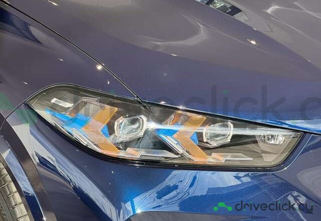 BMW X5 Blue
