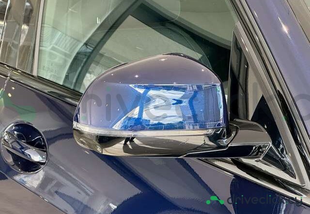 BMW X5 Blue