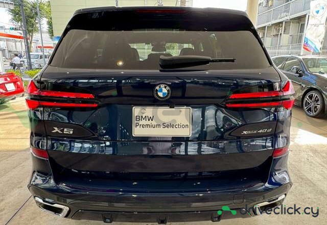 BMW X5 Blue