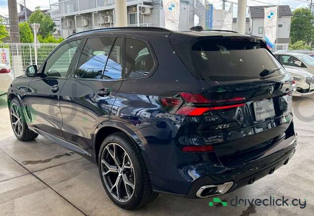 BMW X5 Blue