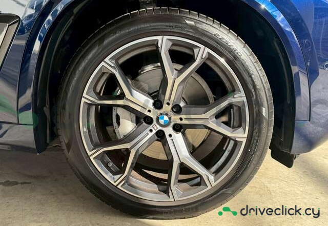 BMW X5 Blue