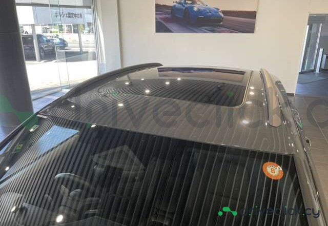 Porsche Macan Grey