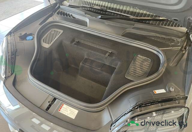 Porsche Macan Grey