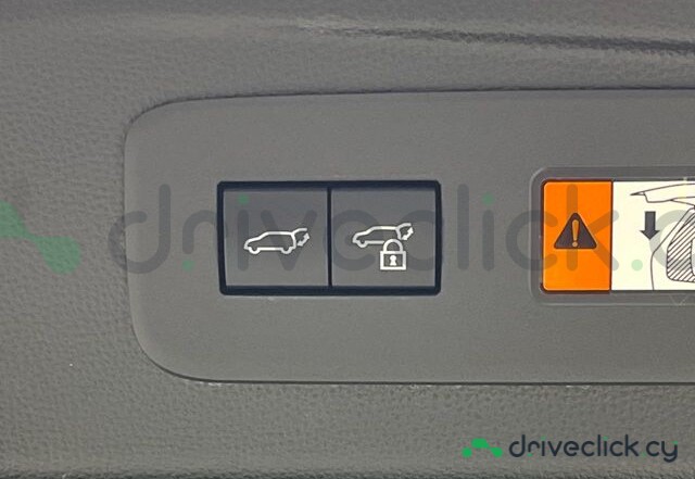 Toyota Land Cruiser 250 White