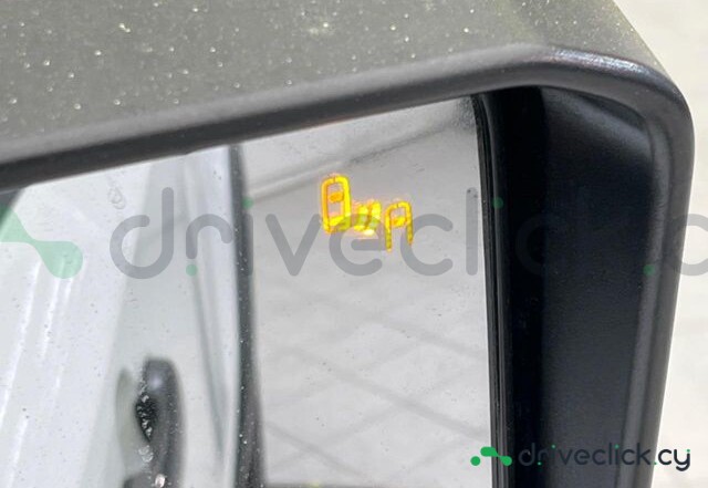 Toyota Land Cruiser 250 White