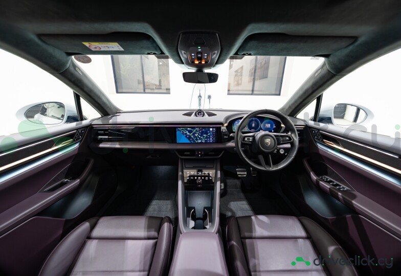 Porsche Macan Grey