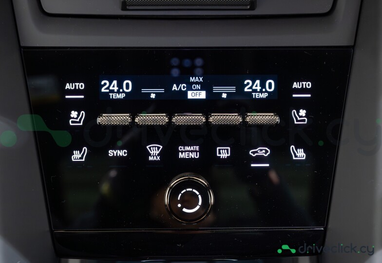 Porsche Macan Grey