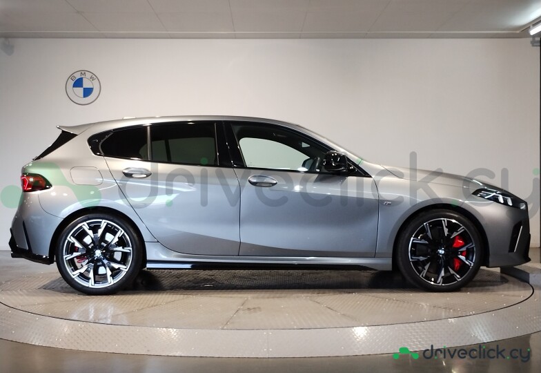 BMW 1 series Серый