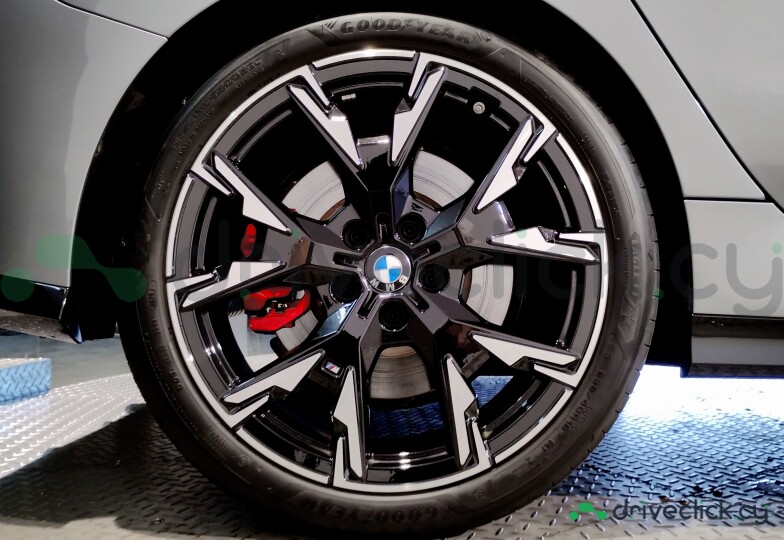 BMW 1 series Серый