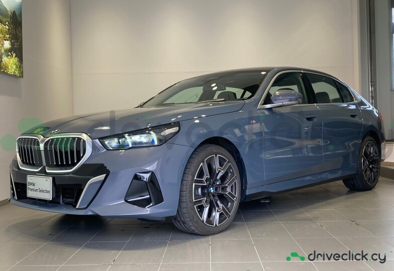 BMW 5 series Grey