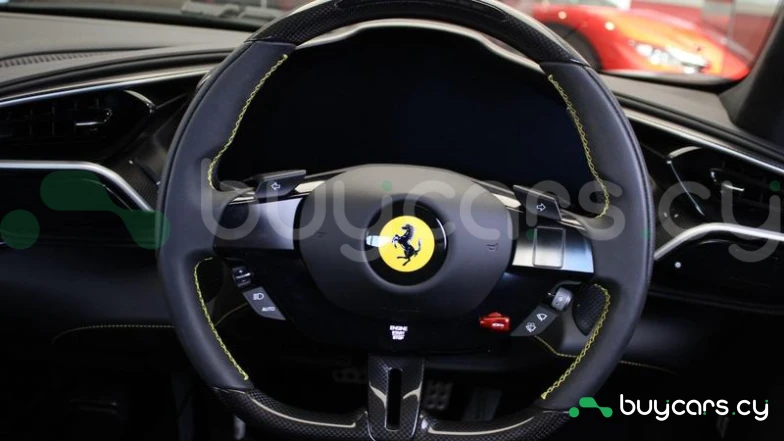 Ferrari 296 GTB Фиолетовый