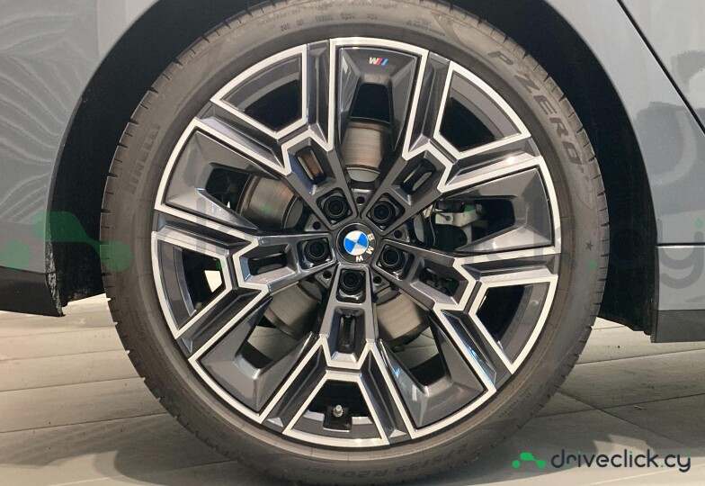 BMW 5 series Grey