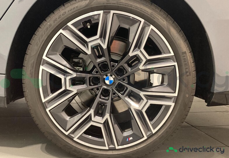 BMW 5 series Grey