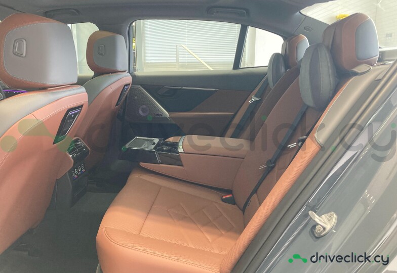 BMW 5 series Grey