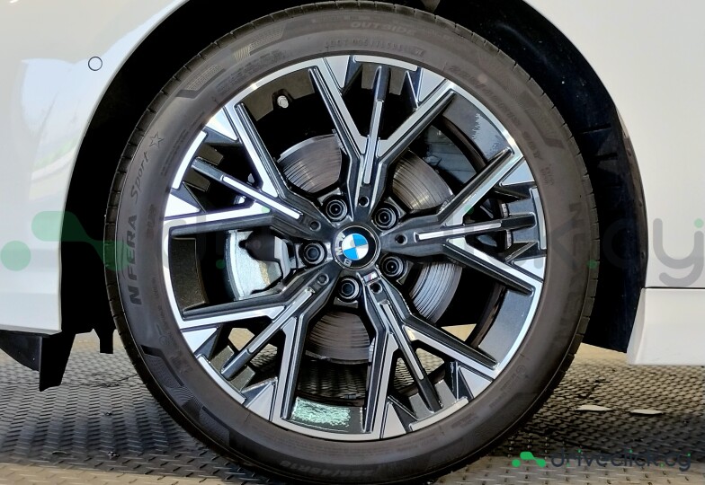 BMW 2 series Белый