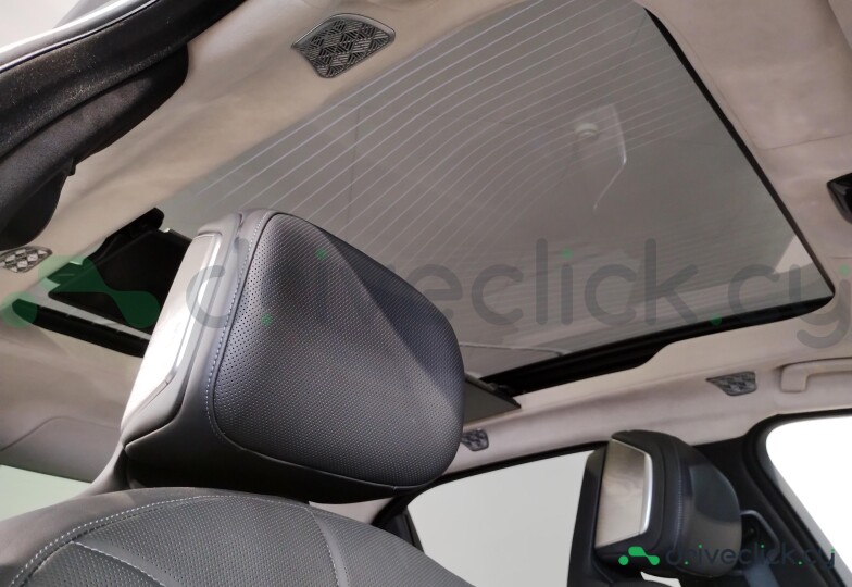 BMW i7 Серый
