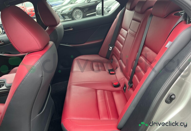 Lexus IS Серый