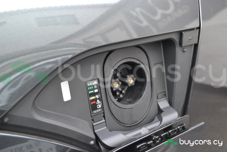 Audi Q8 e-tron Серый