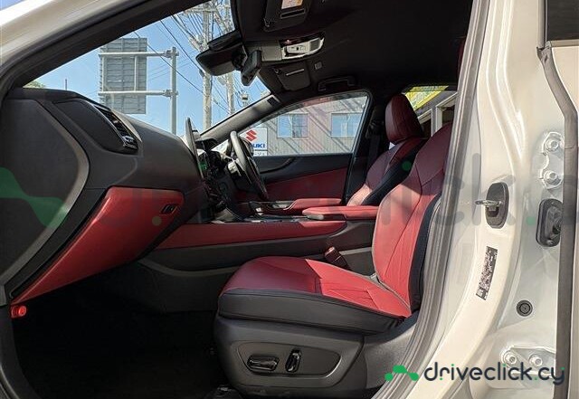 Lexus NX Белый