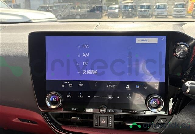 Lexus NX Белый
