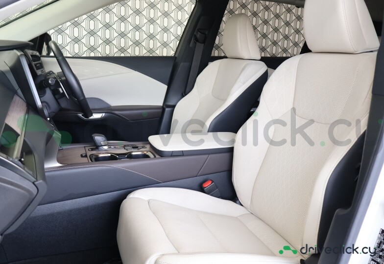 Lexus RX Белый