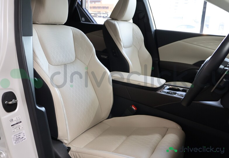Lexus RX Белый
