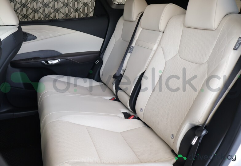 Lexus RX Белый