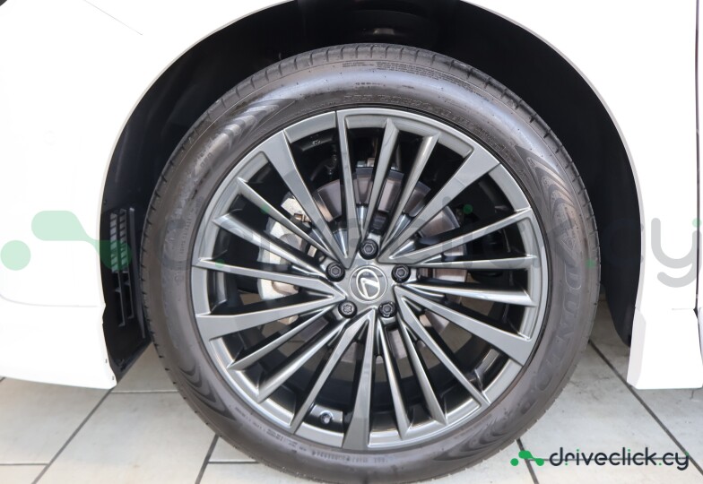 Lexus RX Белый