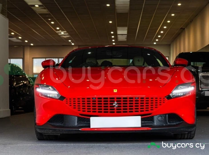 Ferrari Roma Красный