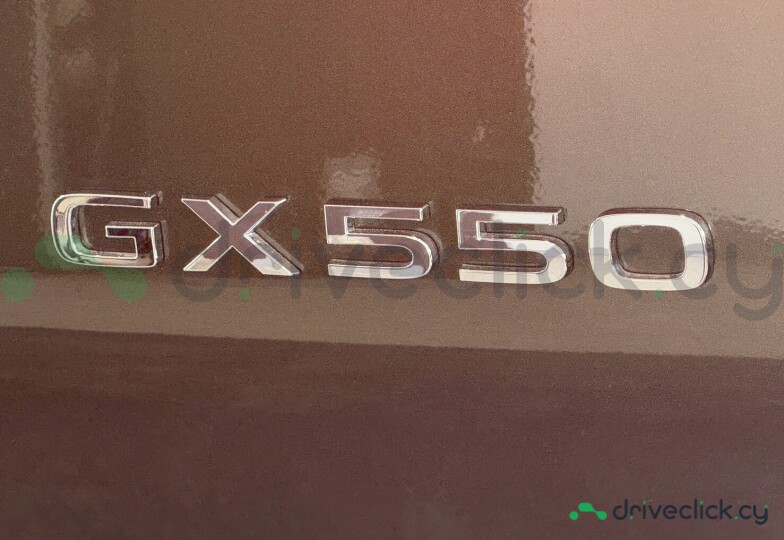 Lexus GX Зеленый