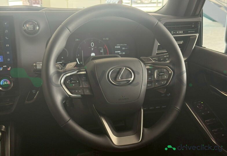 Lexus GX Зеленый