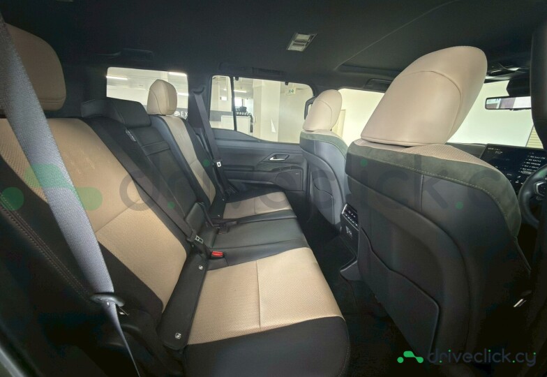 Lexus GX Зеленый