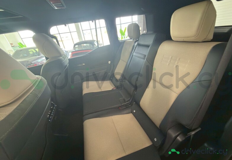 Lexus GX Зеленый