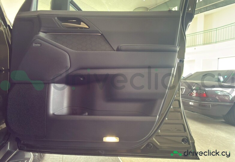 Lexus GX Зеленый