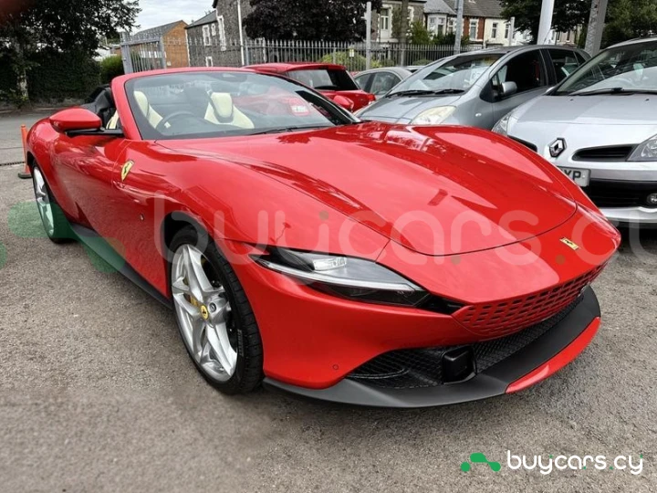 Ferrari Roma Красный