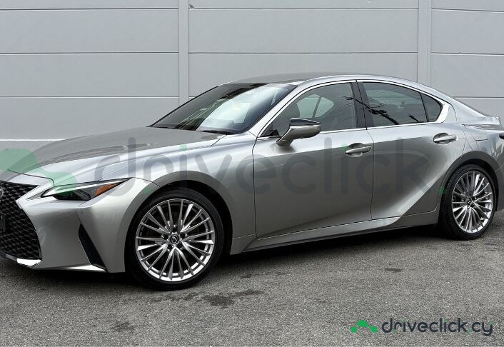 Lexus IS Серый